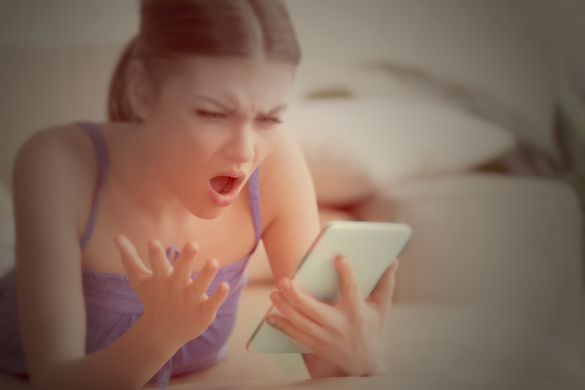 arguing on social media